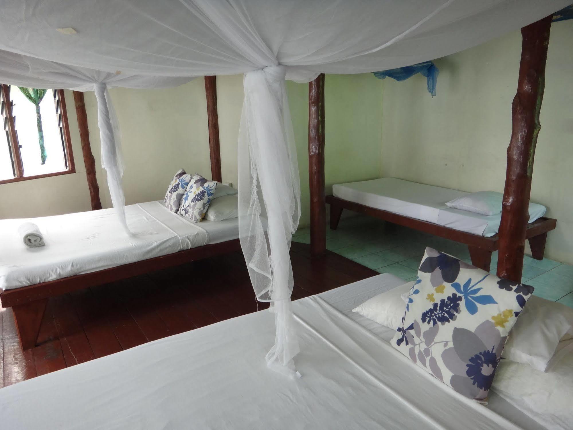 Vaimoana Seaside Lodge Savai'i Island Extérieur photo