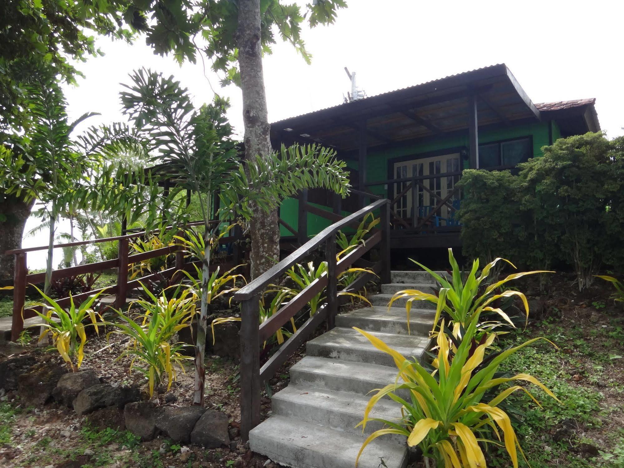 Vaimoana Seaside Lodge Savai'i Island Extérieur photo